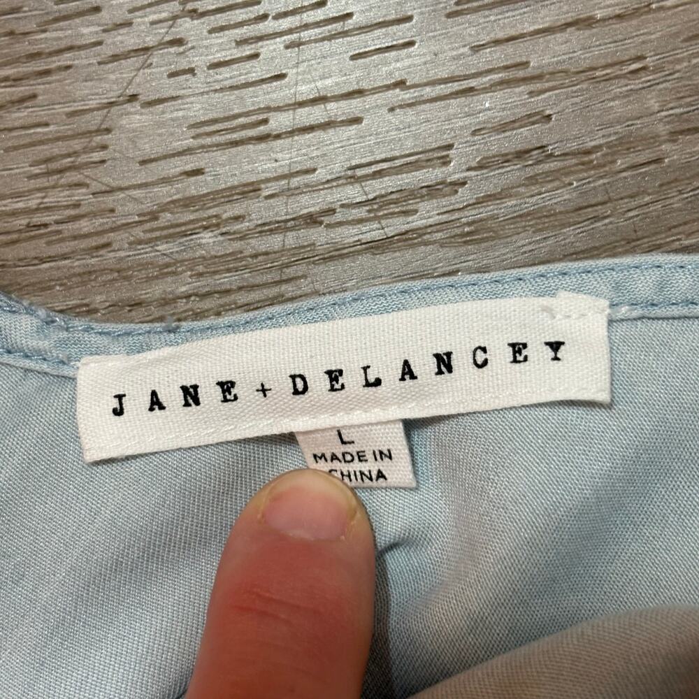 Jane + Delancey Light Blue Lyocell Tie Shoulder Crop Tank Size Large - Picture 5 of 10